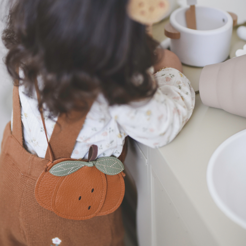 Lil' Pumpkin &amp; Lil' Pear - Shoulder Bags 