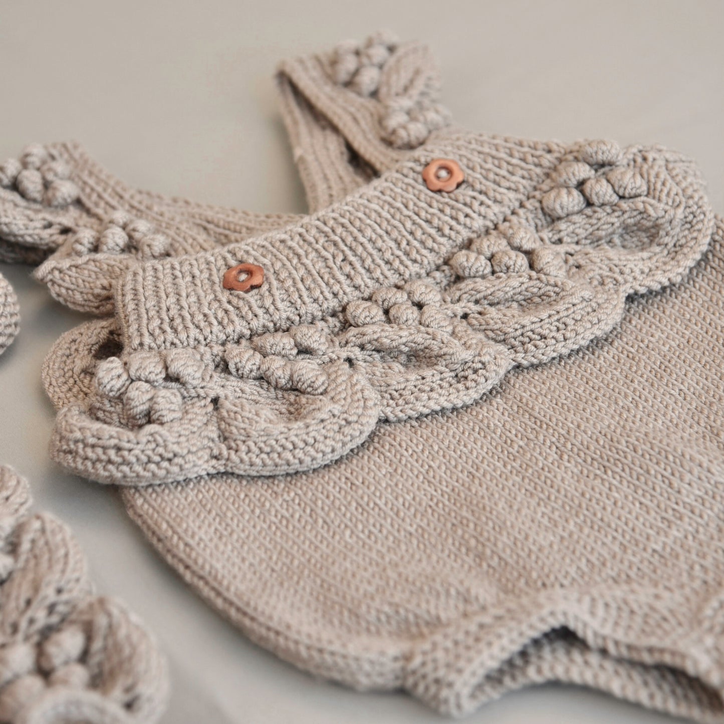 Lil‘ Grapes Knit Set - Beige
