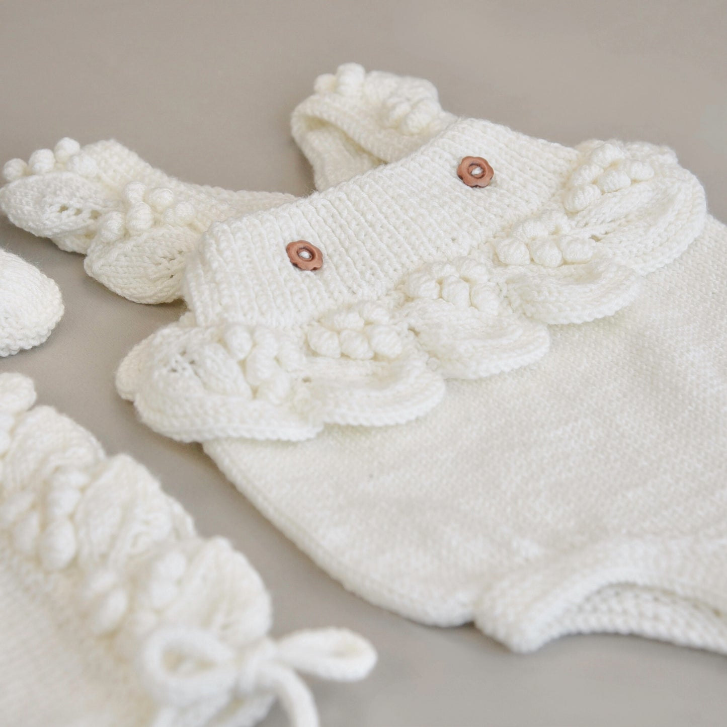 Lil‘ Grapes Knit Set - Ivory