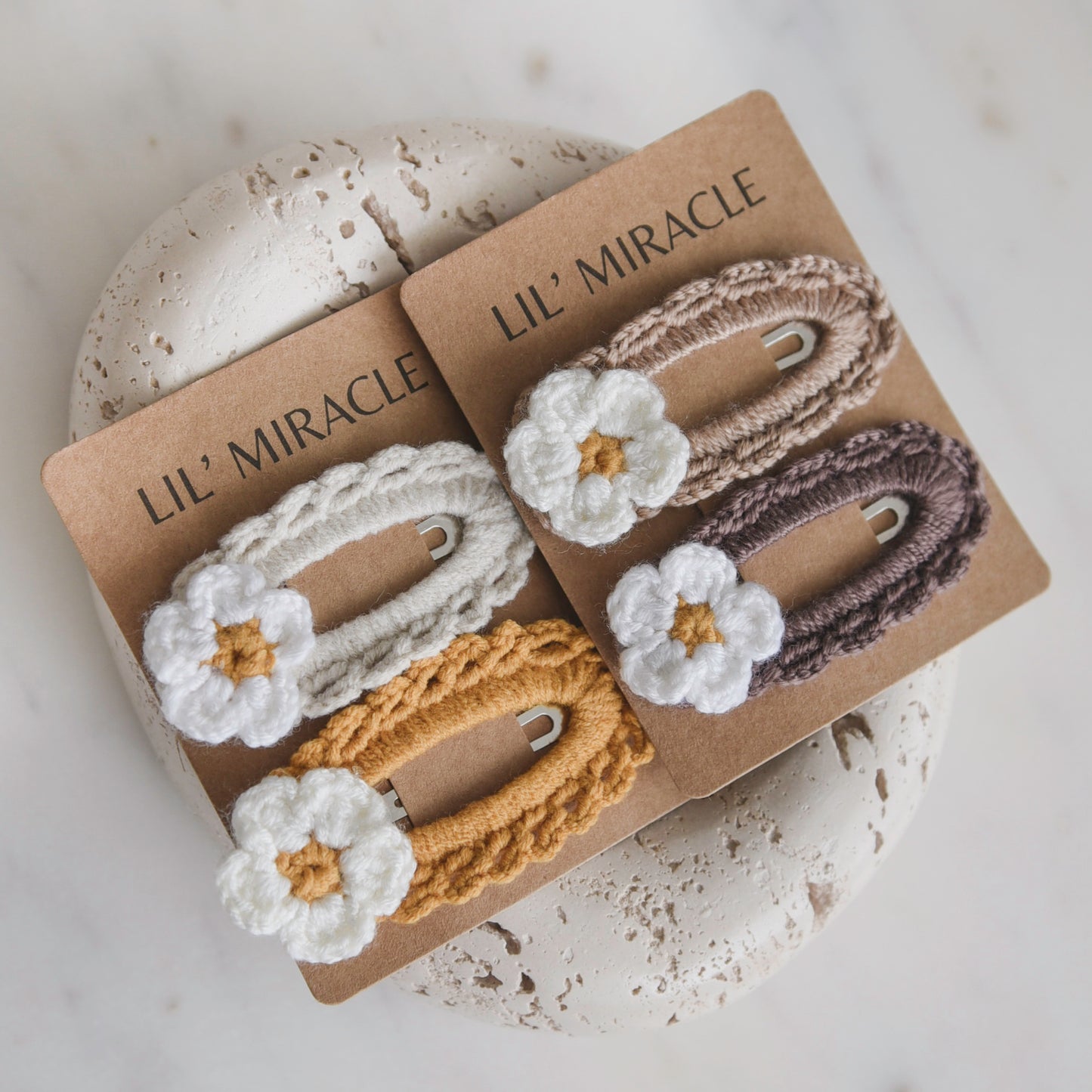 Cutie Daisy - Handmade Brown